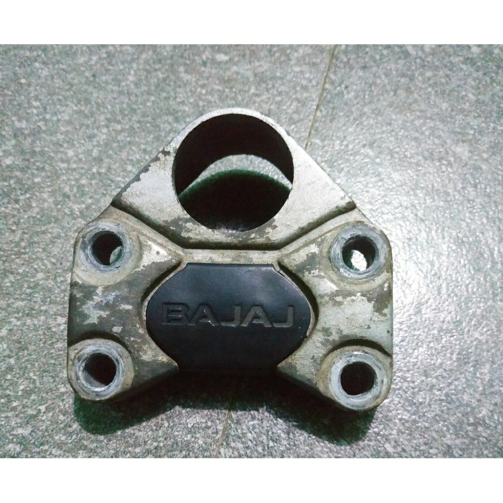 reser raiser tutup stang bajaj pulsar DTSI P200