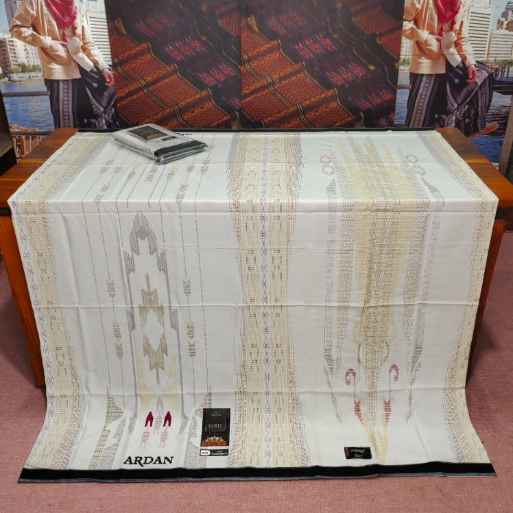 sarung pria ardan putih cerah clear gold kuning