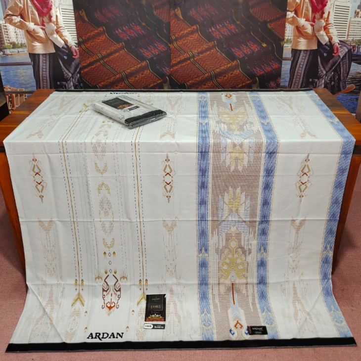 Sarung Ardan Family Putih Motif Mewah Premium sarung ardan brilliant putih cerah
