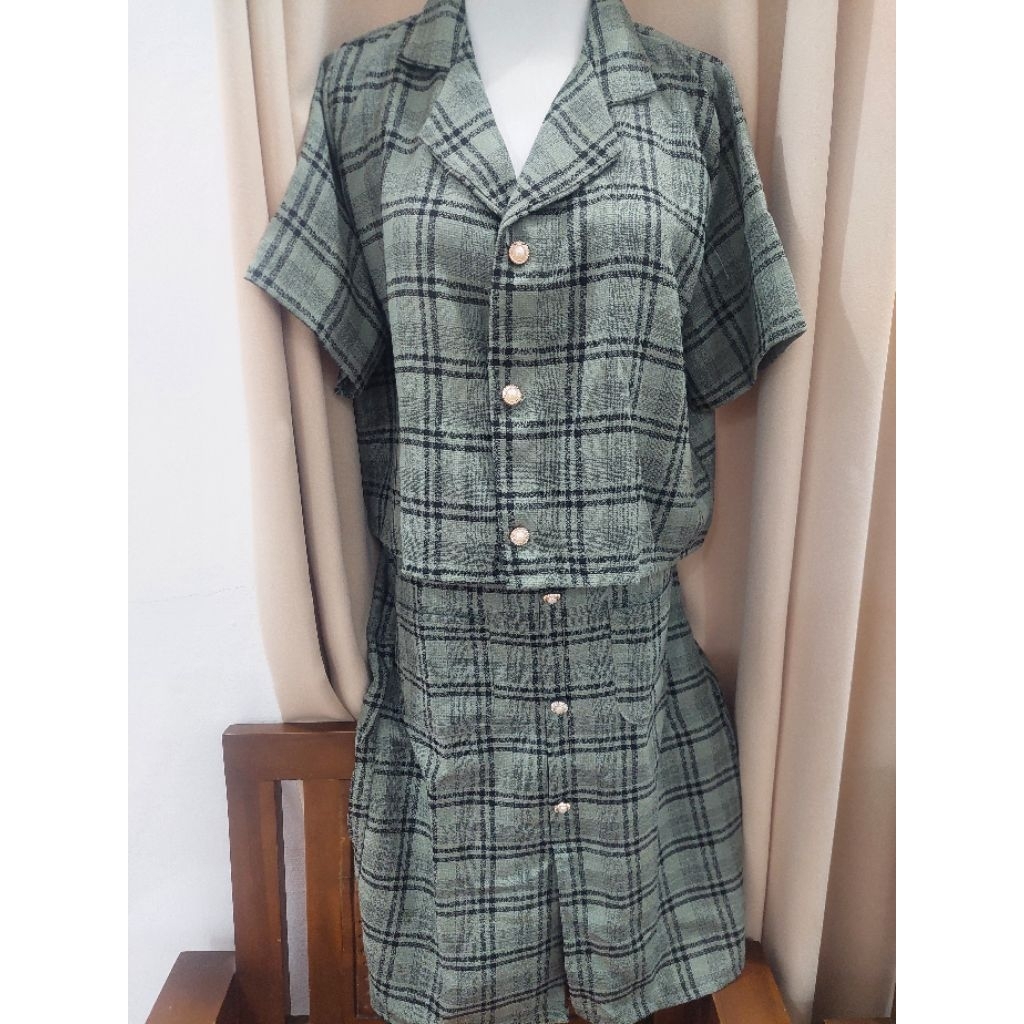 Setelan wanita preloved