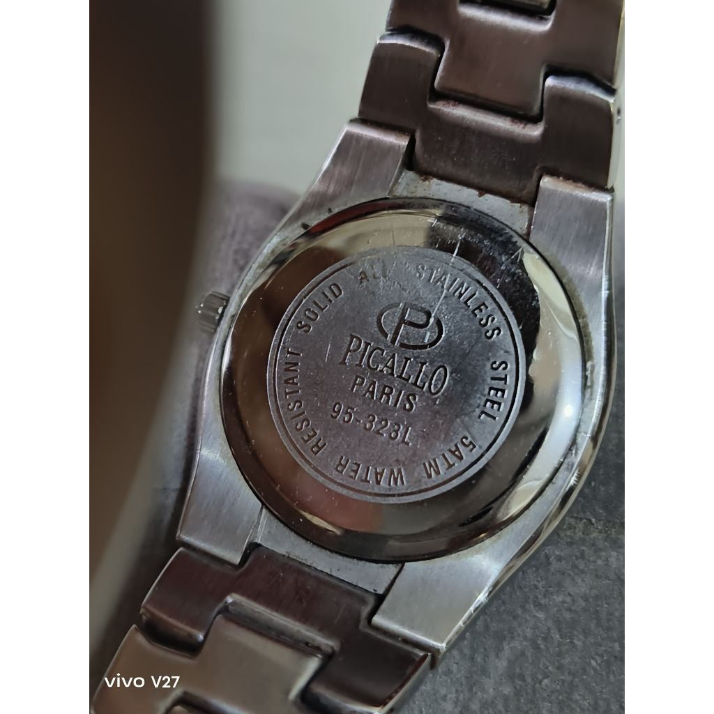 Preloved Jam Tangan Wanita Picallo Paris