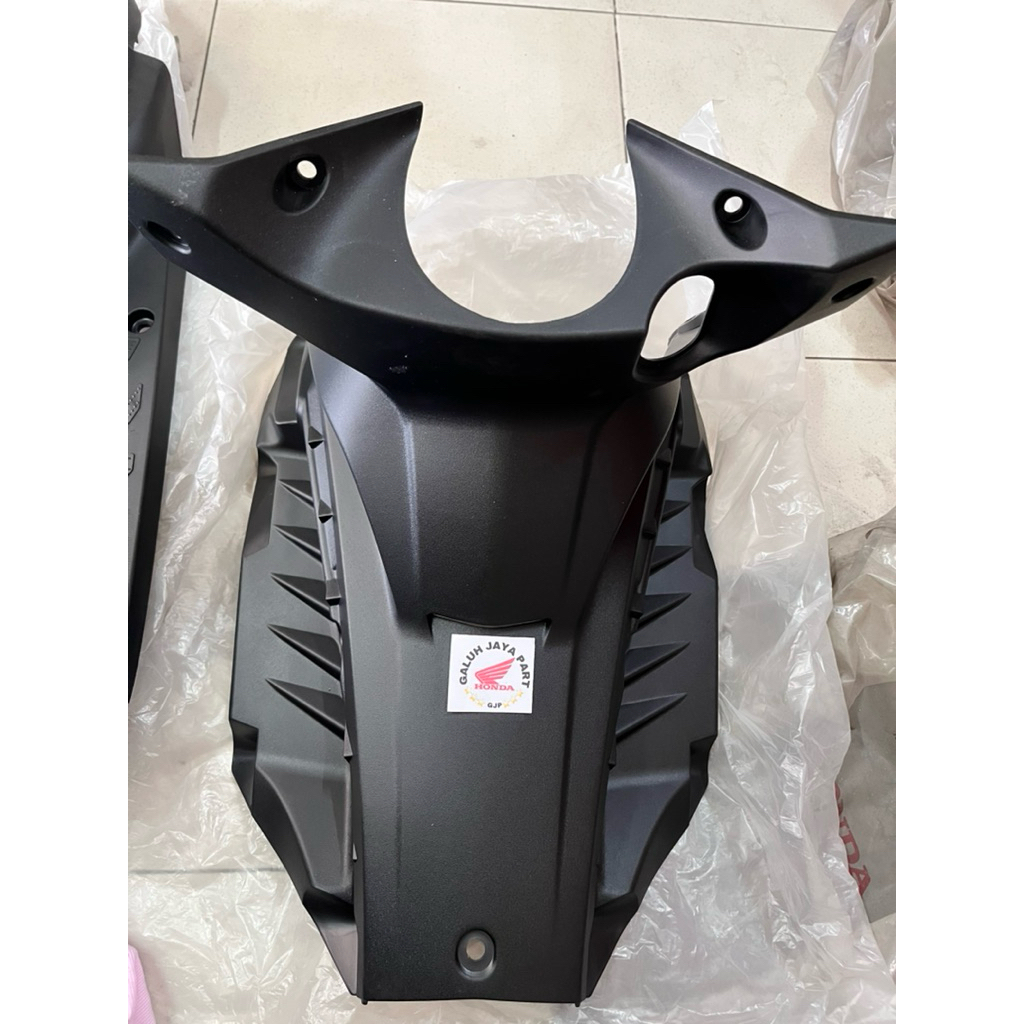 Cover Body Tengah Honda Blade 110 KWB ORI AHM 64320-KWB-920