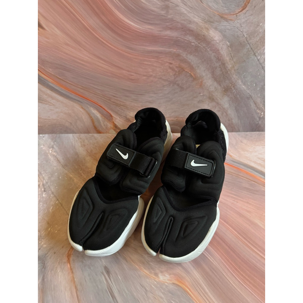 PRELOVED NIKE AQUA RIFT BLACK WHITE 38 100%Original