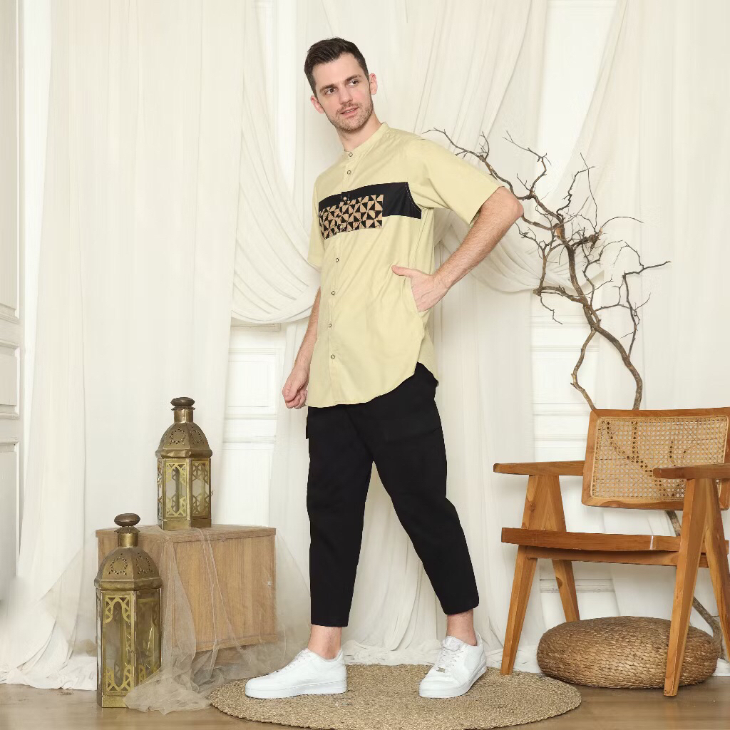 Baju Koko Fatih. Baju koko pria Lengan pendek Creem