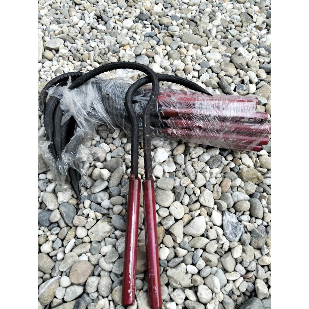 GANCU TANGKAI MERAH BESI PADAT