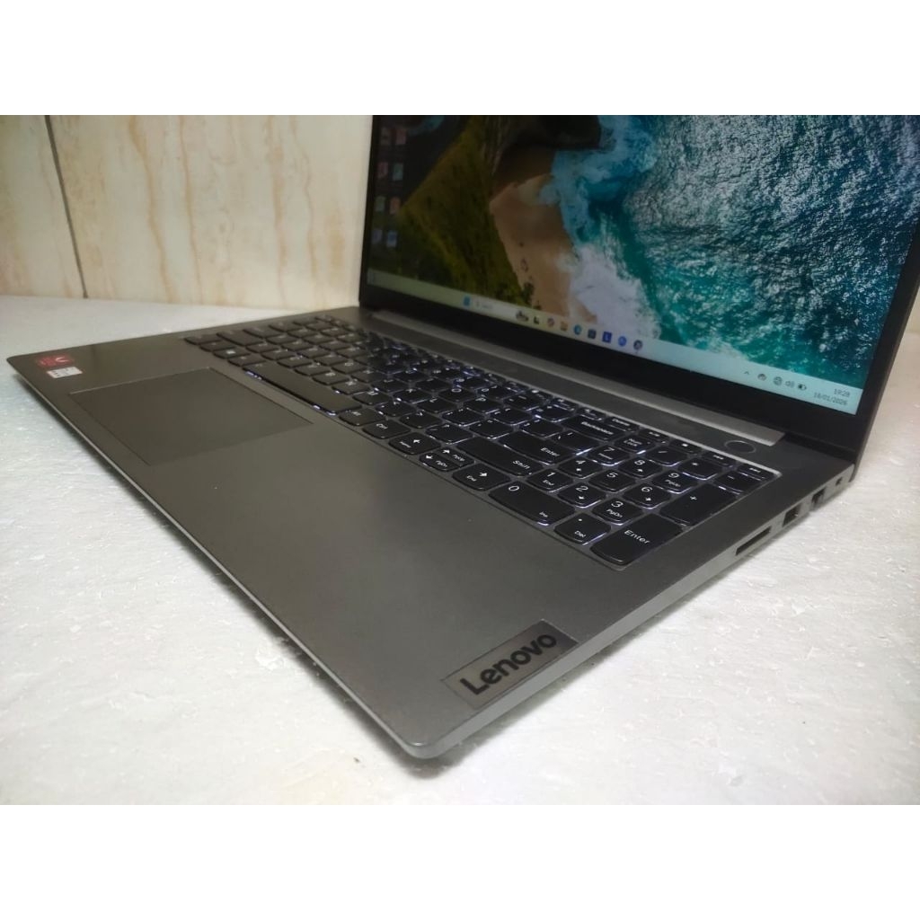 B185 Lenovo thinkbook 15 G3 ACL AMD Ryzen 5-5500U Ram 8GB ssd 512GB keyboard backlight layar full hd