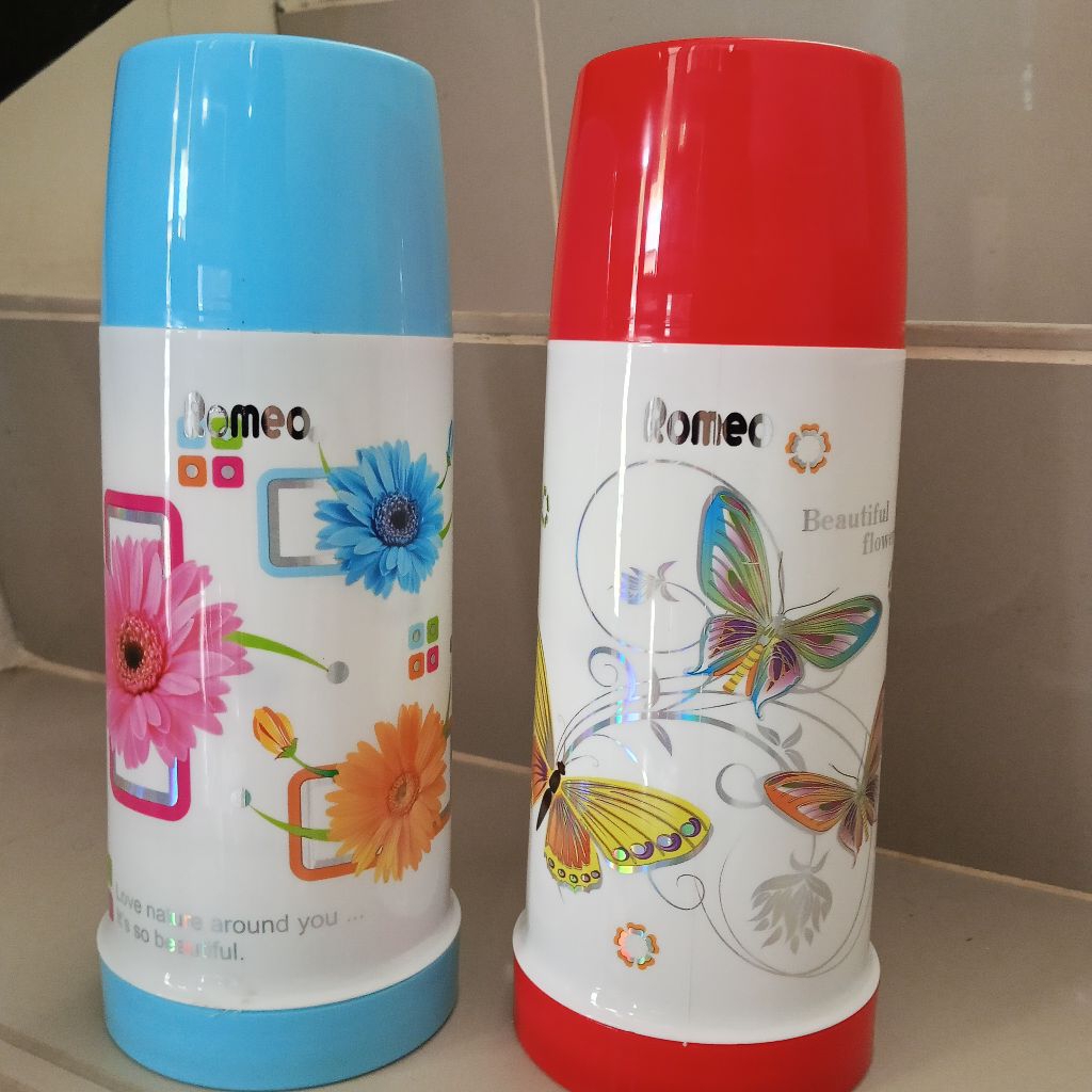 Termos Air Panas & Dingin Romeo Motif Butterfly | Teko Termos Plastik Tutup Gelas 750.ML