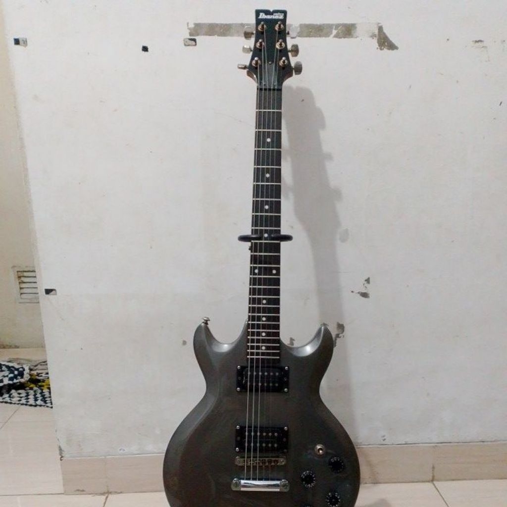 Ibanez gio GAX70