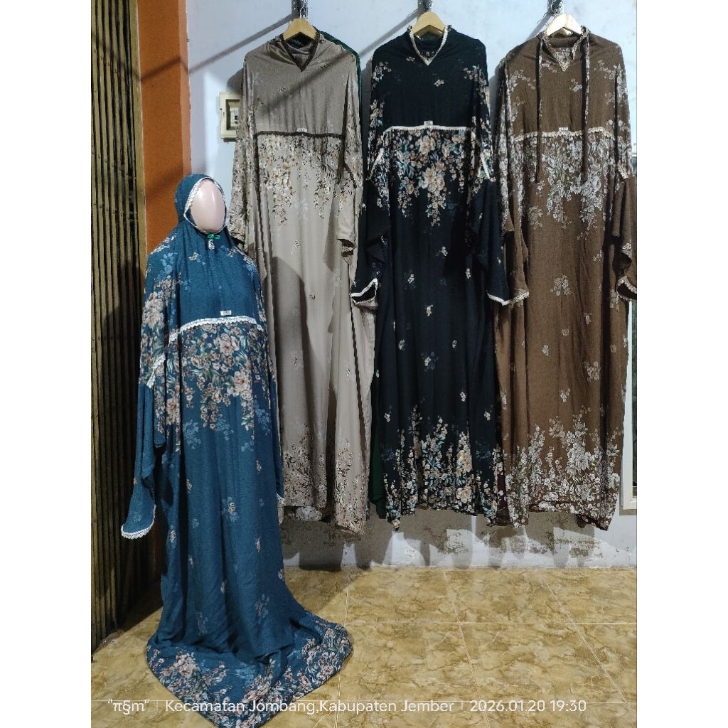 Mukena "Robi'ah Adawiyah"