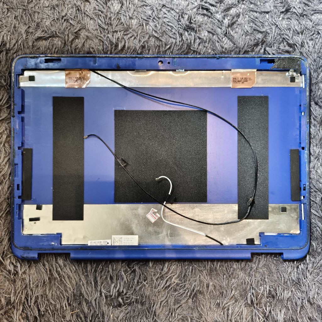 CASING LCD + FRAME DELL INSPIRON 11 3000 P25T Kesing LED Layar Laptop Kondisi second masih bagus