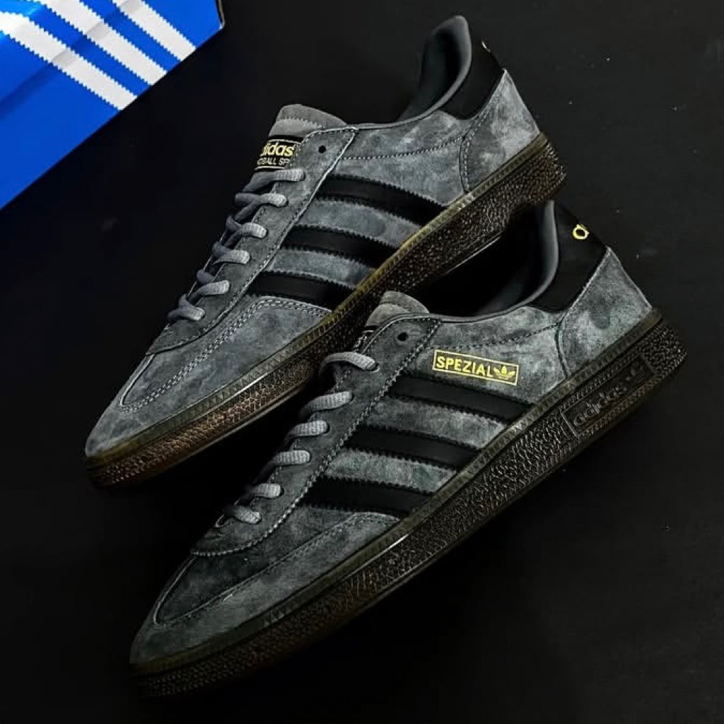 Adidas Spezial black grey