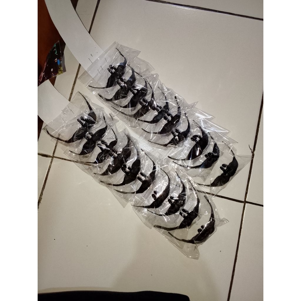 1 pcs kumis warok kecil(jebres warok)temangungan