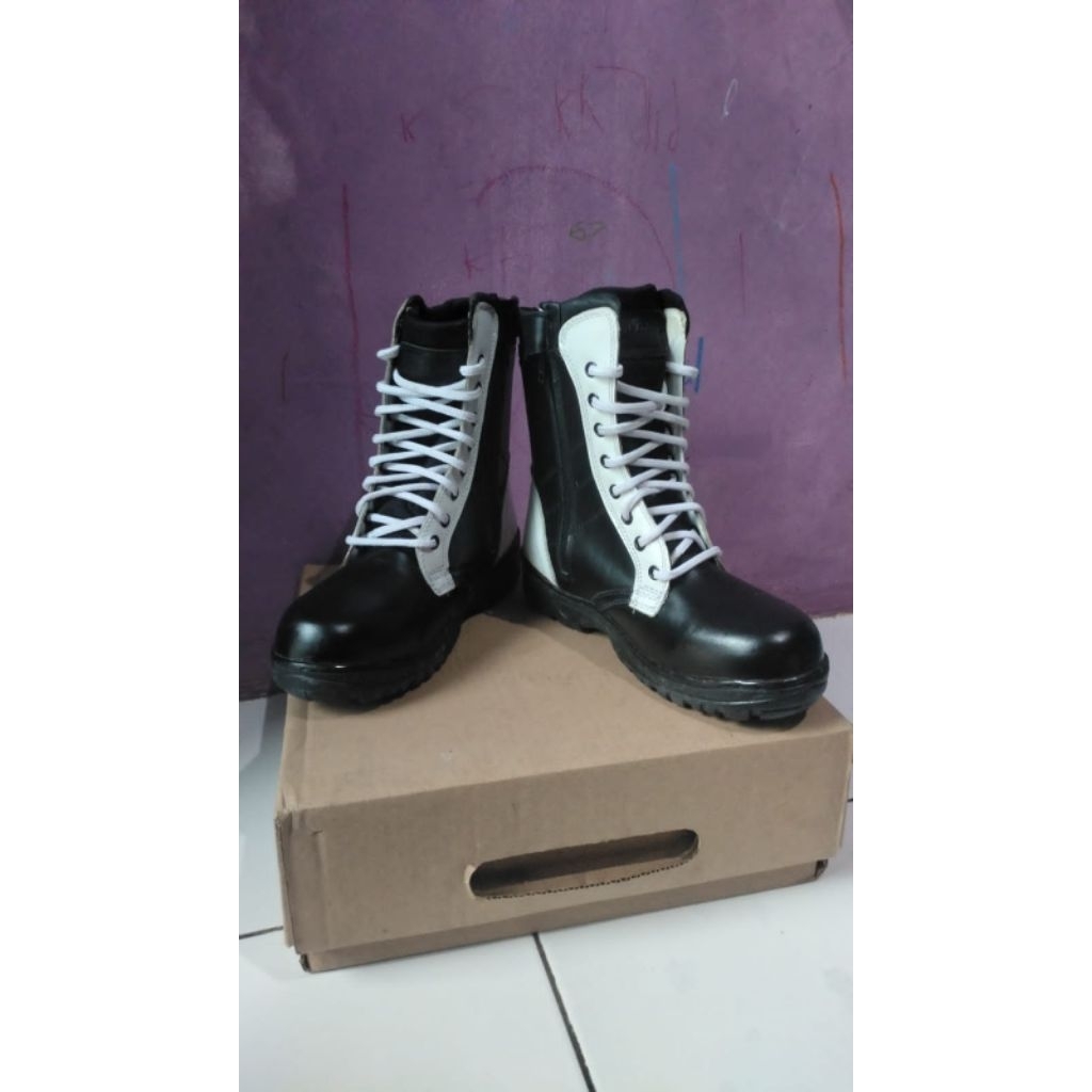 SEPATU LARAS (PDL) PROVOST JATAH POLRI