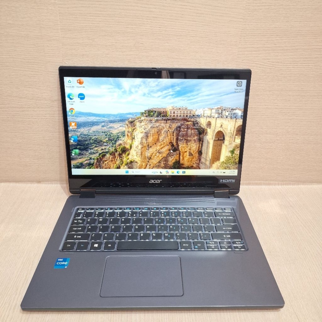 Laptop Touchscreen 2IN1|Acer Travelmate core i5 gen 11