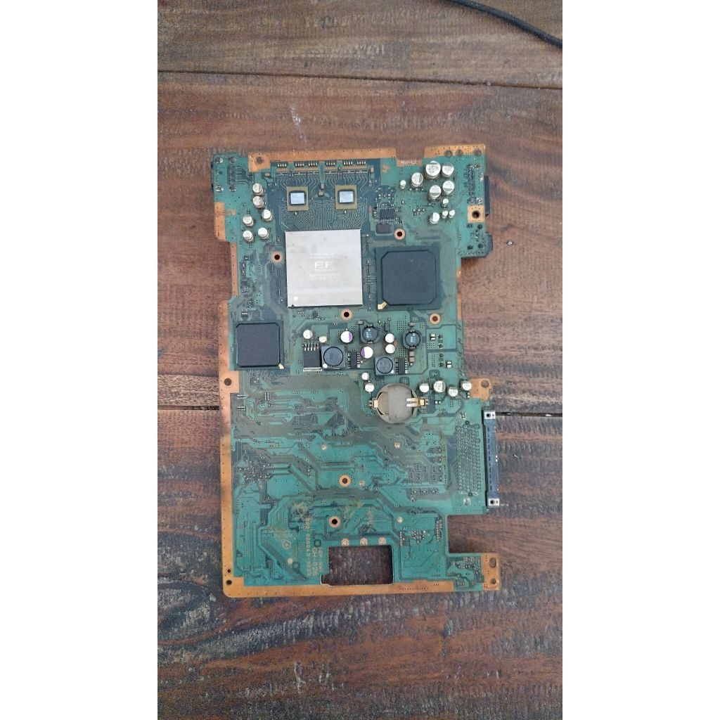 Mainboard ps2 fat 2chip rusak bahan olahankondisi seperti Di fotoTidak garansi/retur