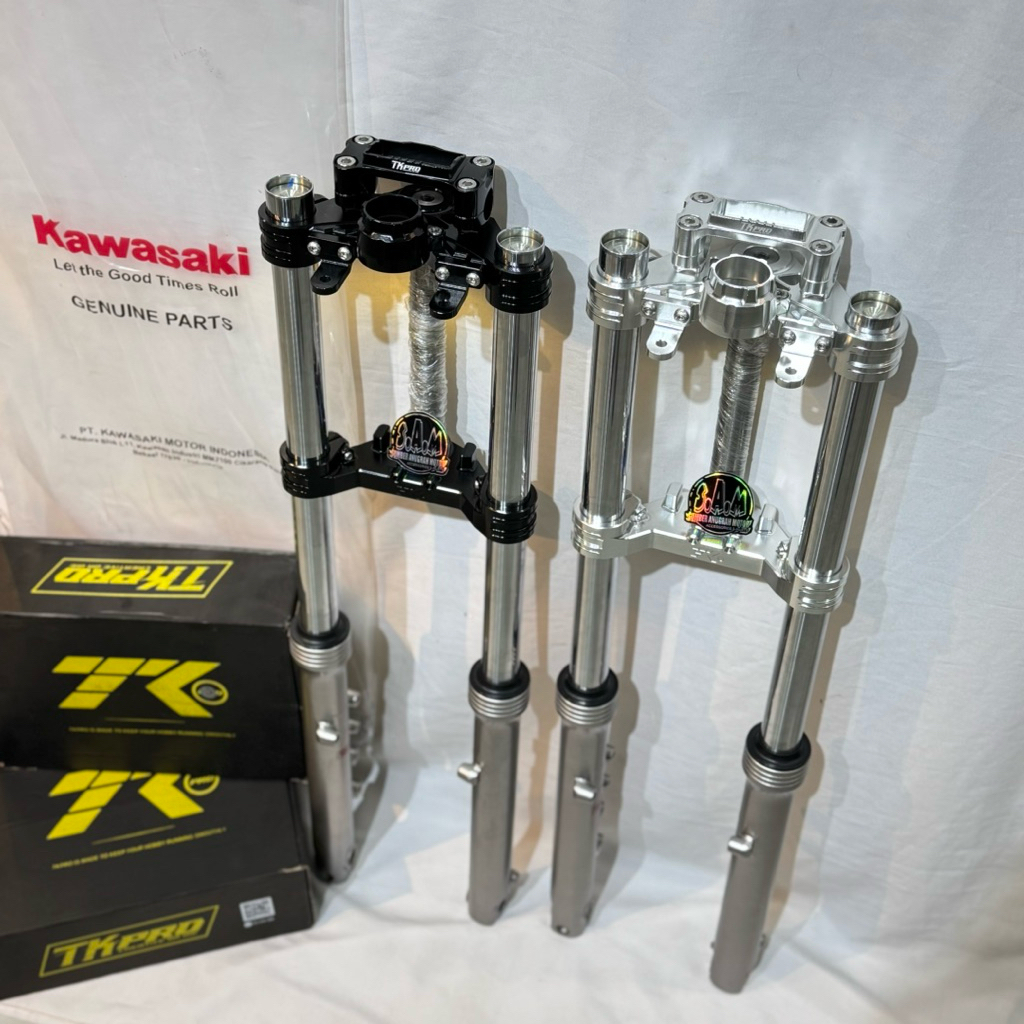 SHOCK DEPAN NINJA R ORI PNP RX-KING SET SEGITIGA CNC TK PRO / Rxk Rxking Rxs Rx king fork As 33 trip