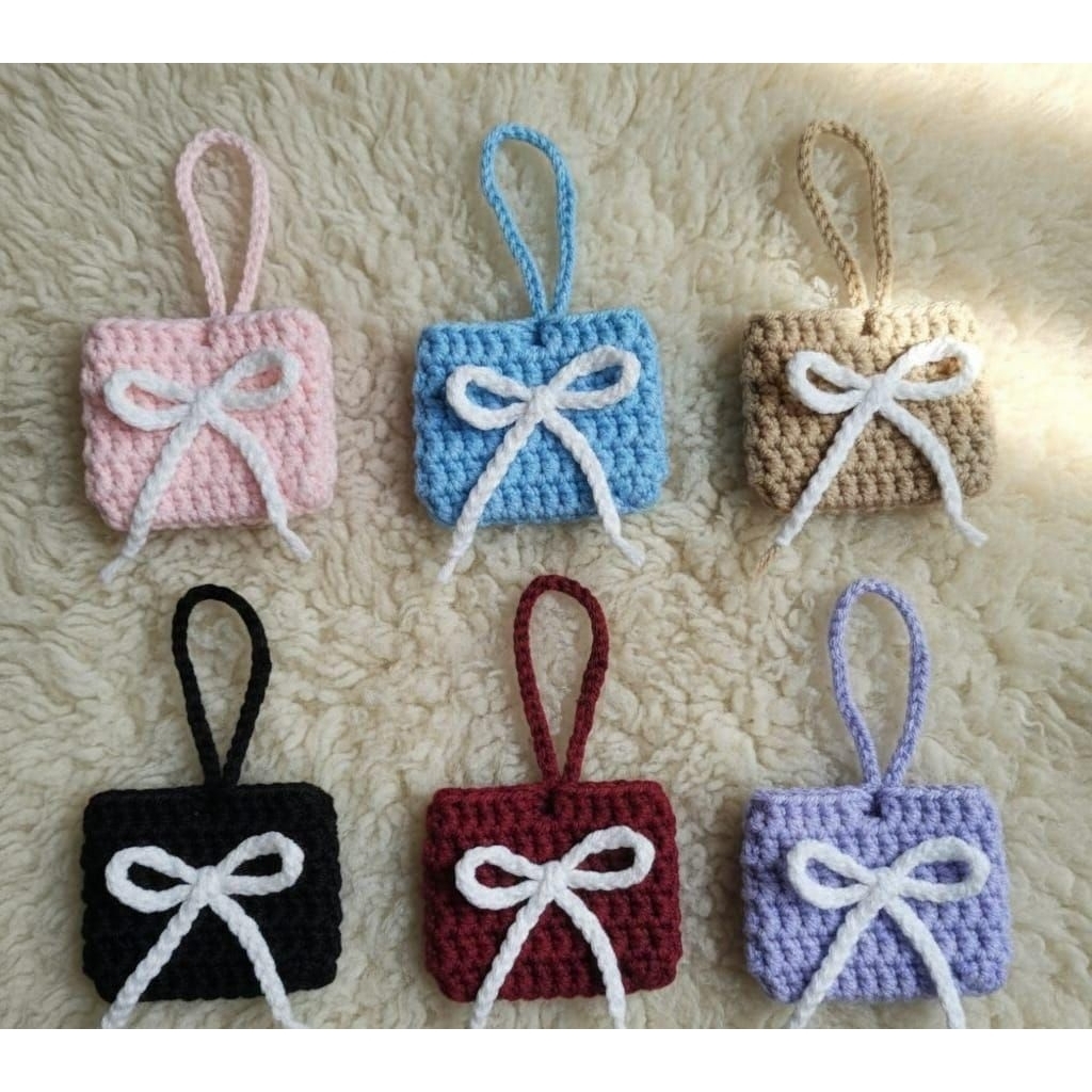 earphone pouch rajut / mini pouch rajut