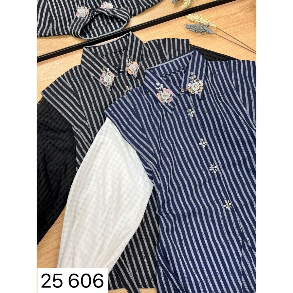 Atasan Salur mix Organza lengan Balon