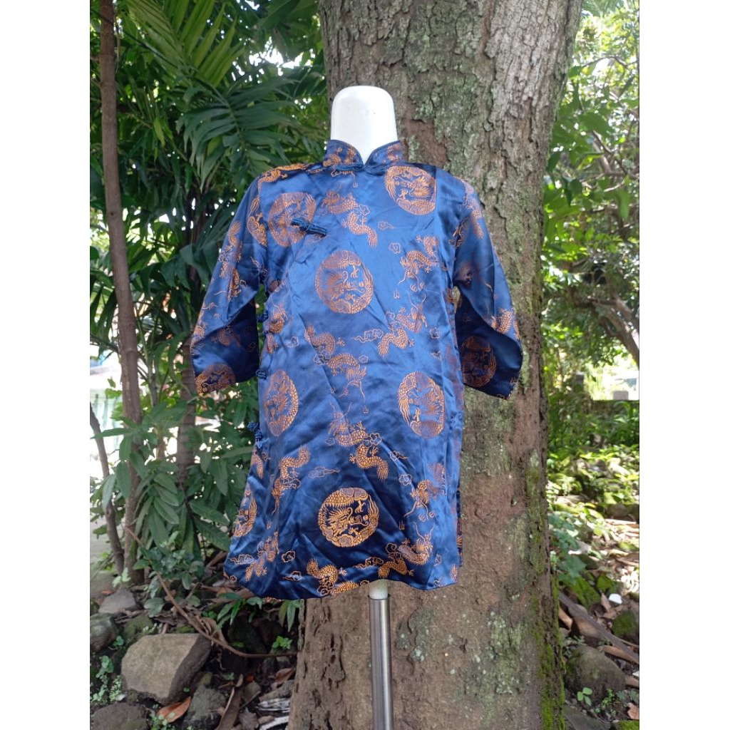 KOKO ANAK TRADISIONAL CINA BIRU TUA