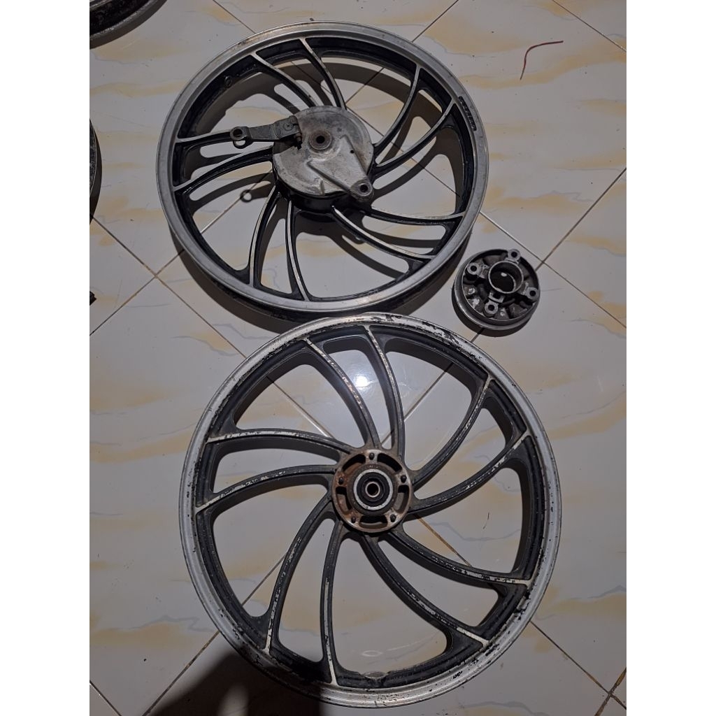 velg kipas / cefiro ring 17 depan honda belakang yamaha ori cefiro set ttp kampas napgear
