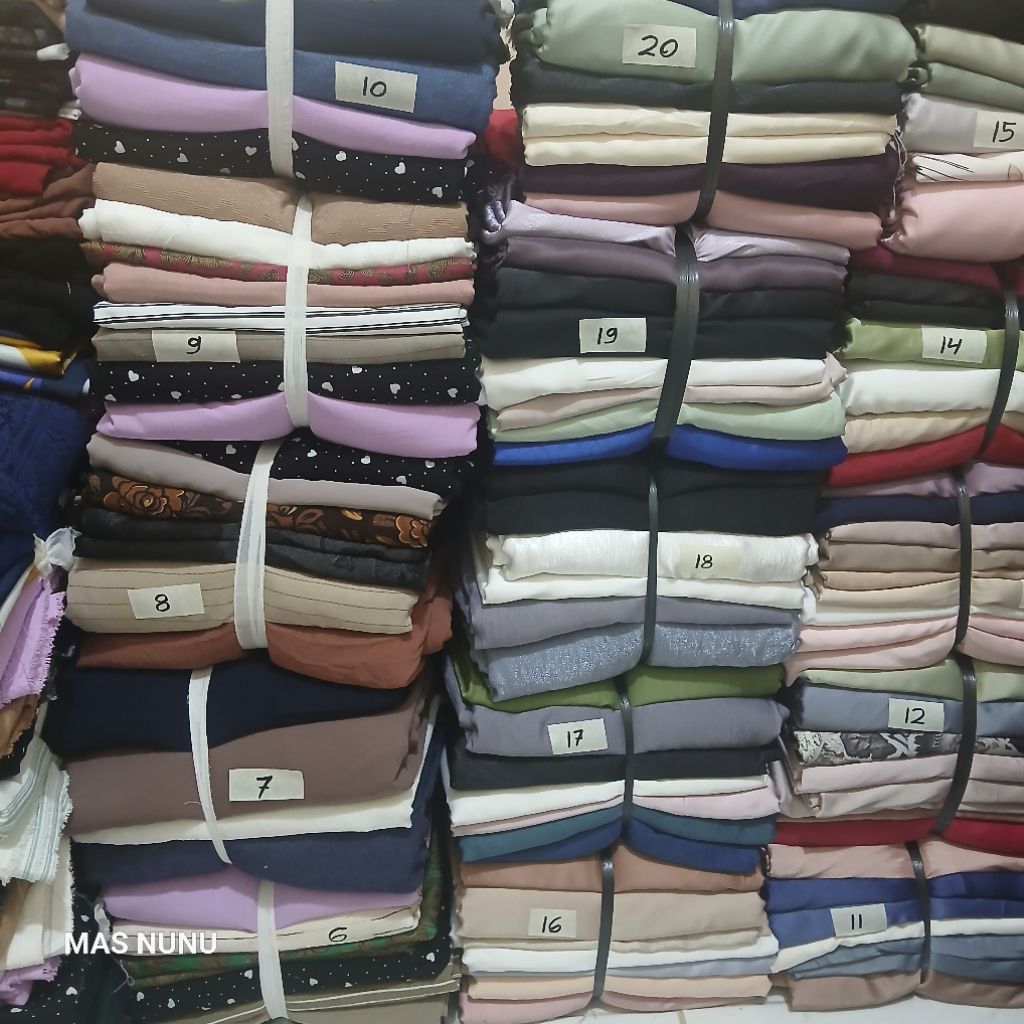 Paket Berkah kain Satin 3 kiloan