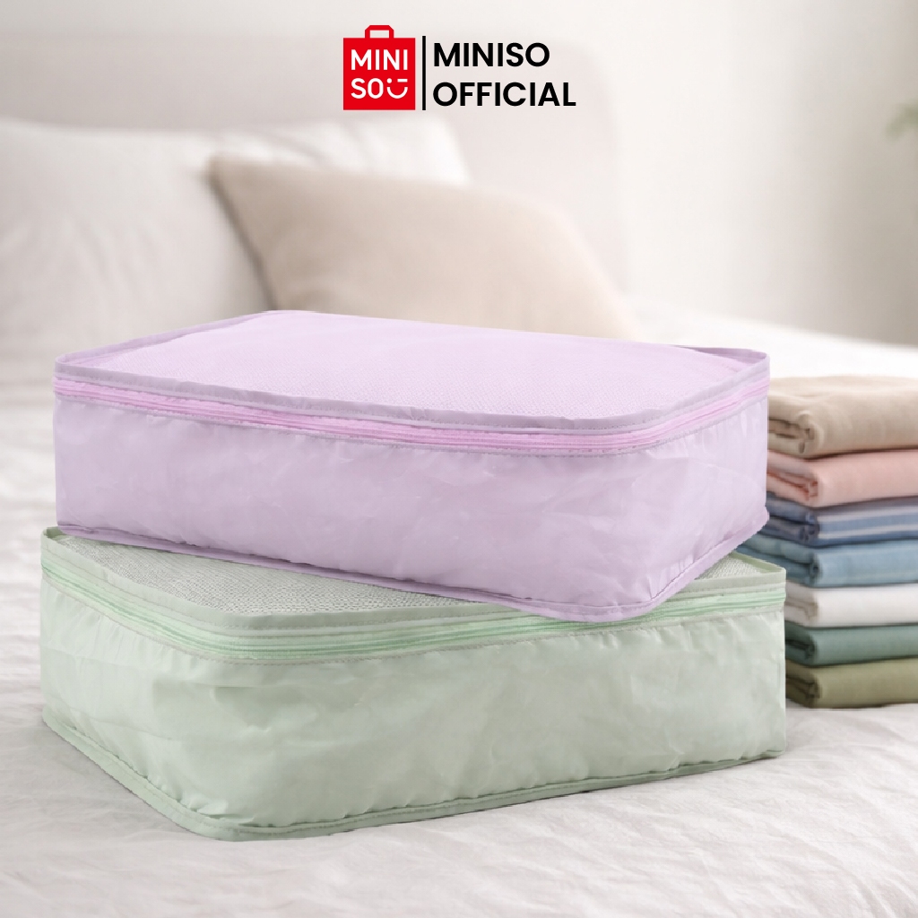 MINISO Go Series Foldable Clothes Storage Bag (M) Penyimpanan Travel Pakaian Kain Organizer Koper Po