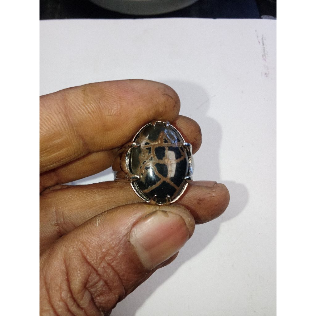 badar besi semeru urat unik