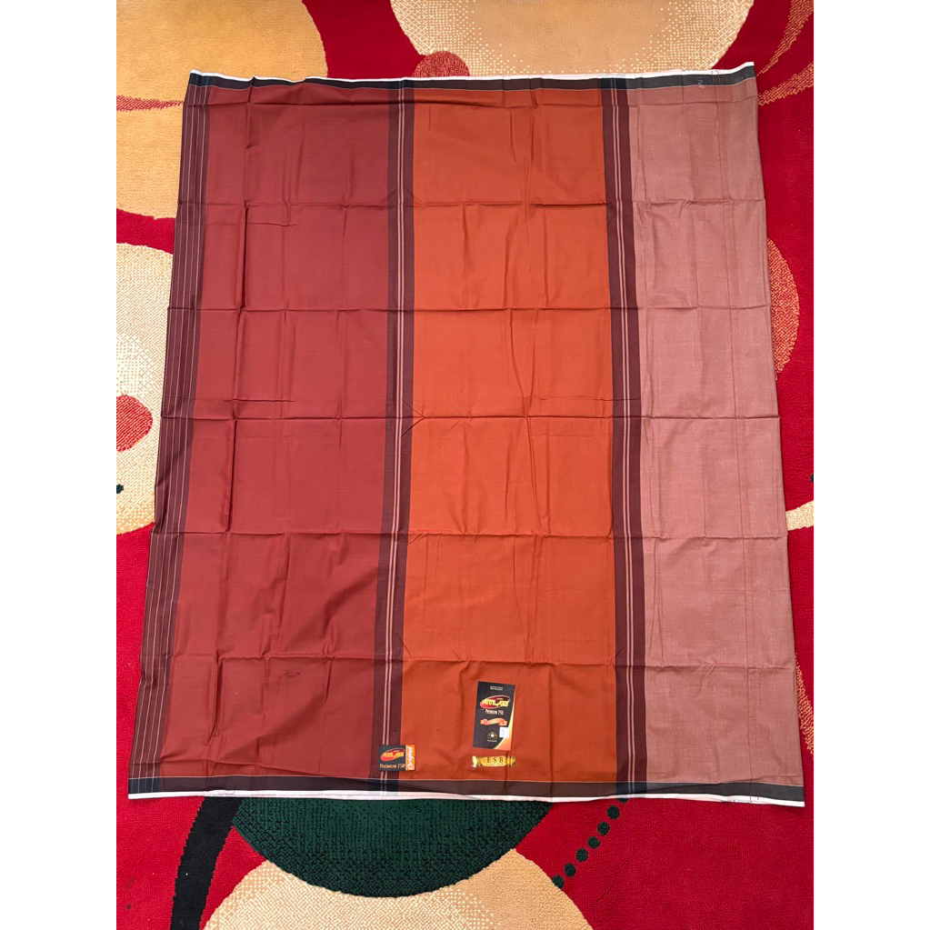 Sarung Tenun Atlas Premium 750 Motif Polos Merah Bata