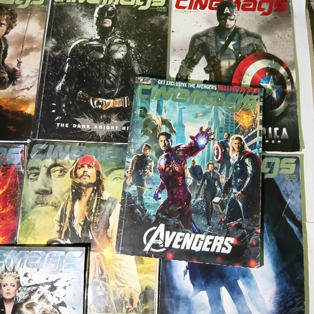Majalah CINEMAGS KUMPULAN FILM POPULER DUNIA BONUS POSTER DI EDISI KHUSUS