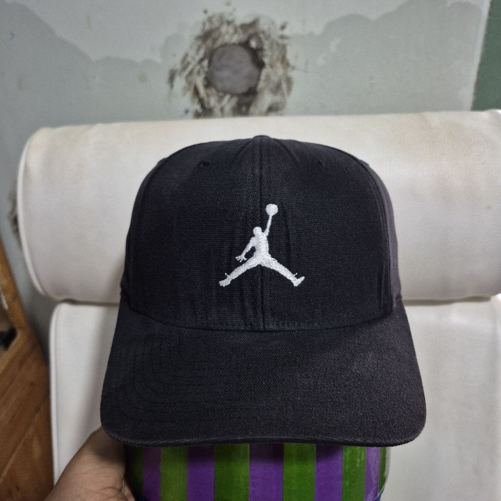 Topi Jordan original