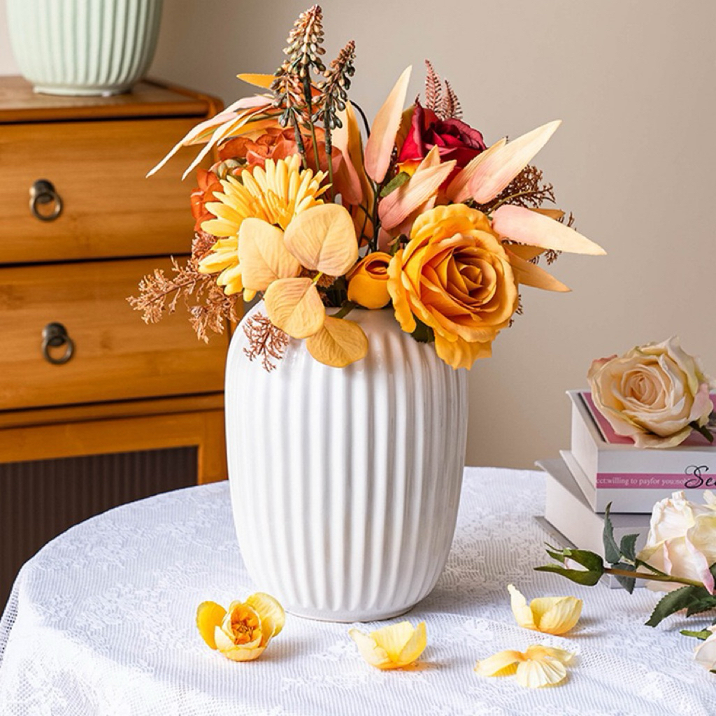 [READY STOCK] VAS KERAMIK MINIMALIS / VAS BUNGA