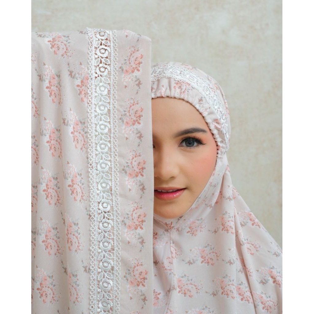 mukena rayon. zlatra Valencia Mahira cream