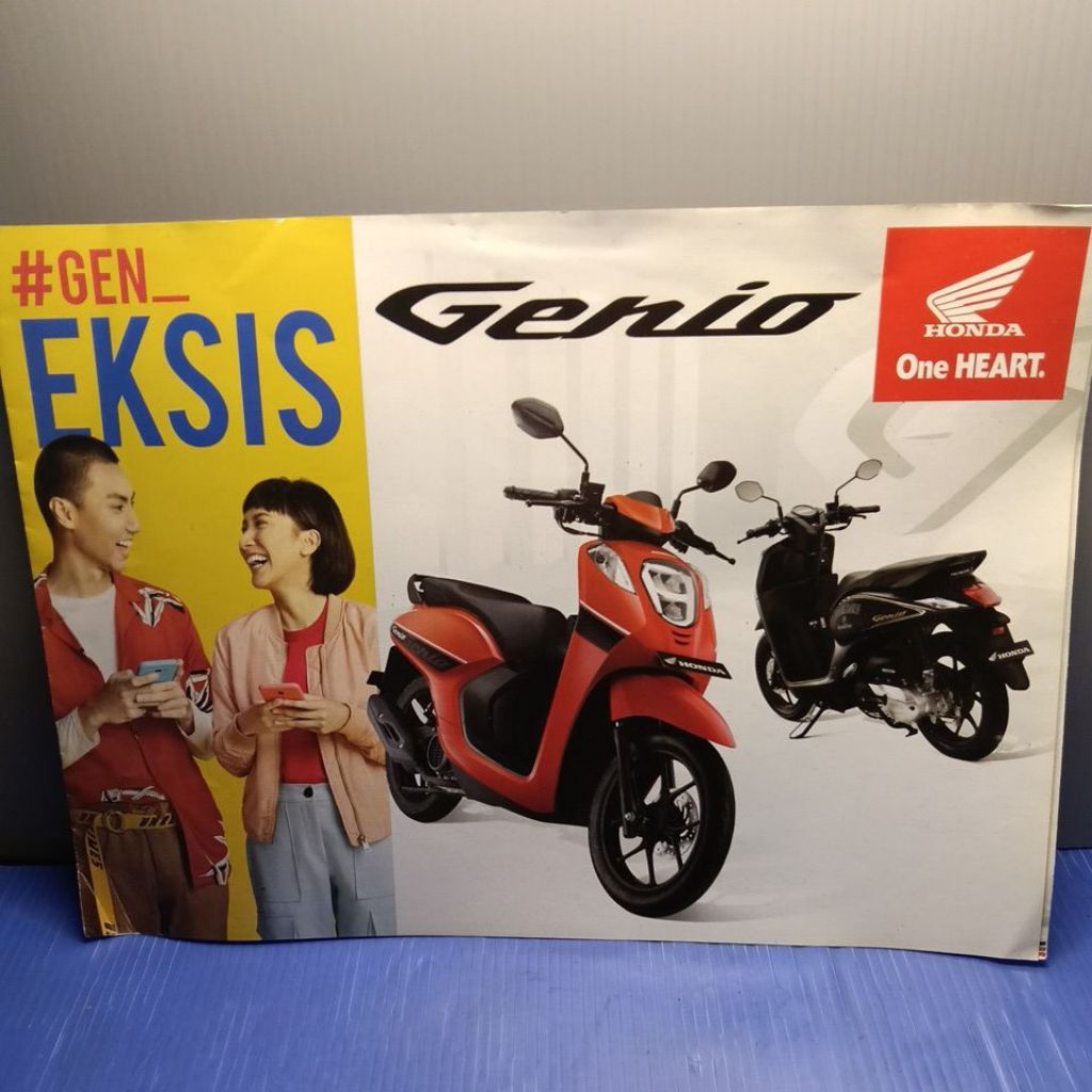 poster brosur leaflet Honda Genio