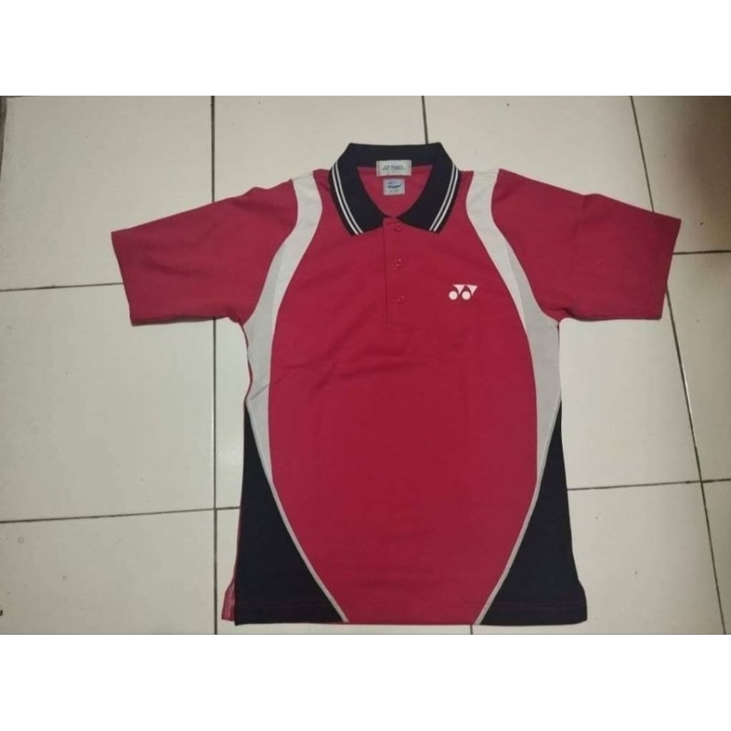 Kaos kerah Yonex