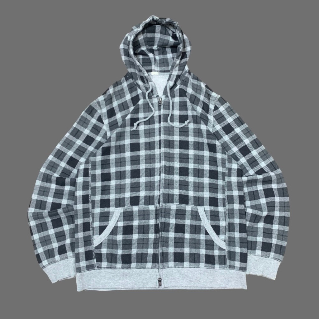 Uniqlo Zip Hoodie - Global Uniqlo