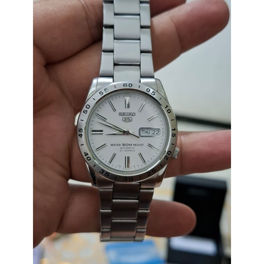 Seiko 5 SNKD79K1 Automatic