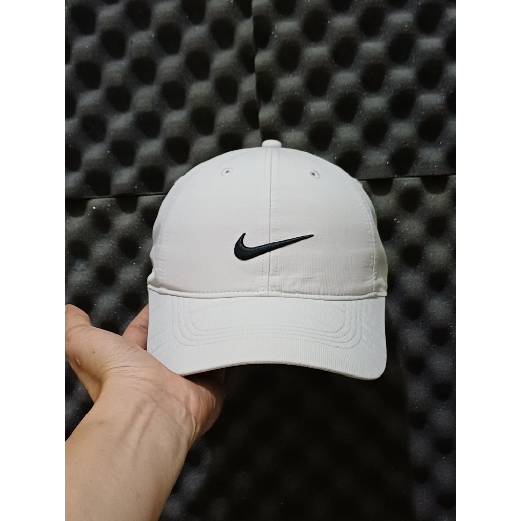 topi nike golf second