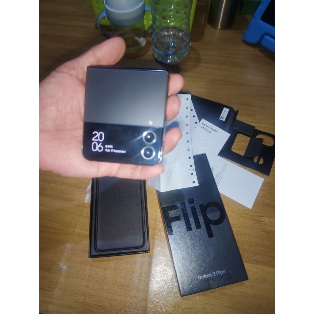 samsung flip 4 8/128gb minus lcd dalam