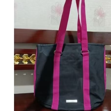 tas tote skechers hitam preloved