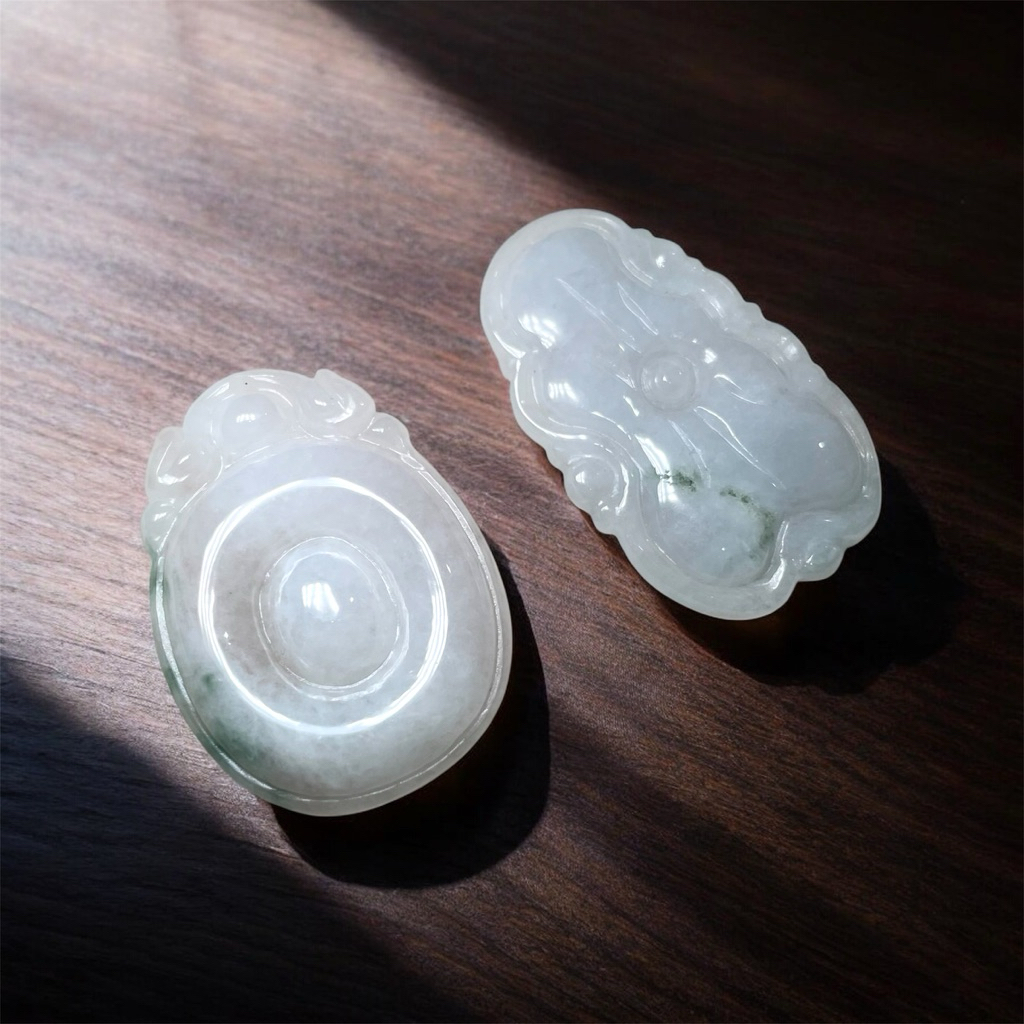 Ruyi Jade Pendant Floating Type A Original Giok Burma