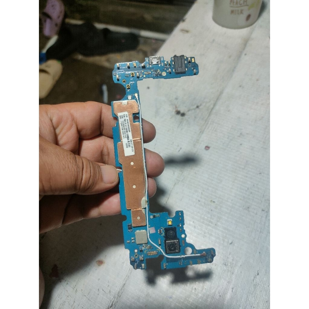 mesin Samsung galaxy J7+ plus 32gb second