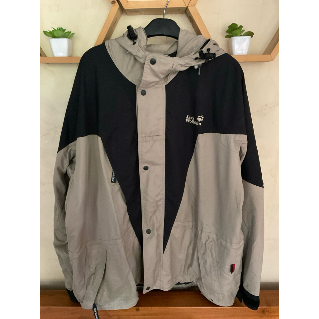 Jaket Outdoor Jack Wolfskin