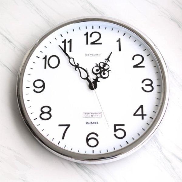 Esti Loren 2053 Jam Dinding Original