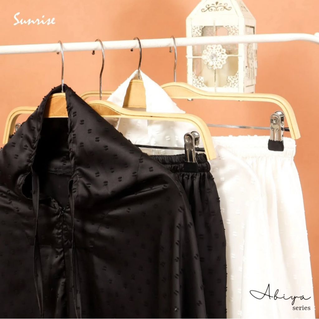 Mukena Abiya Series bahan Armani Silk Uragiri