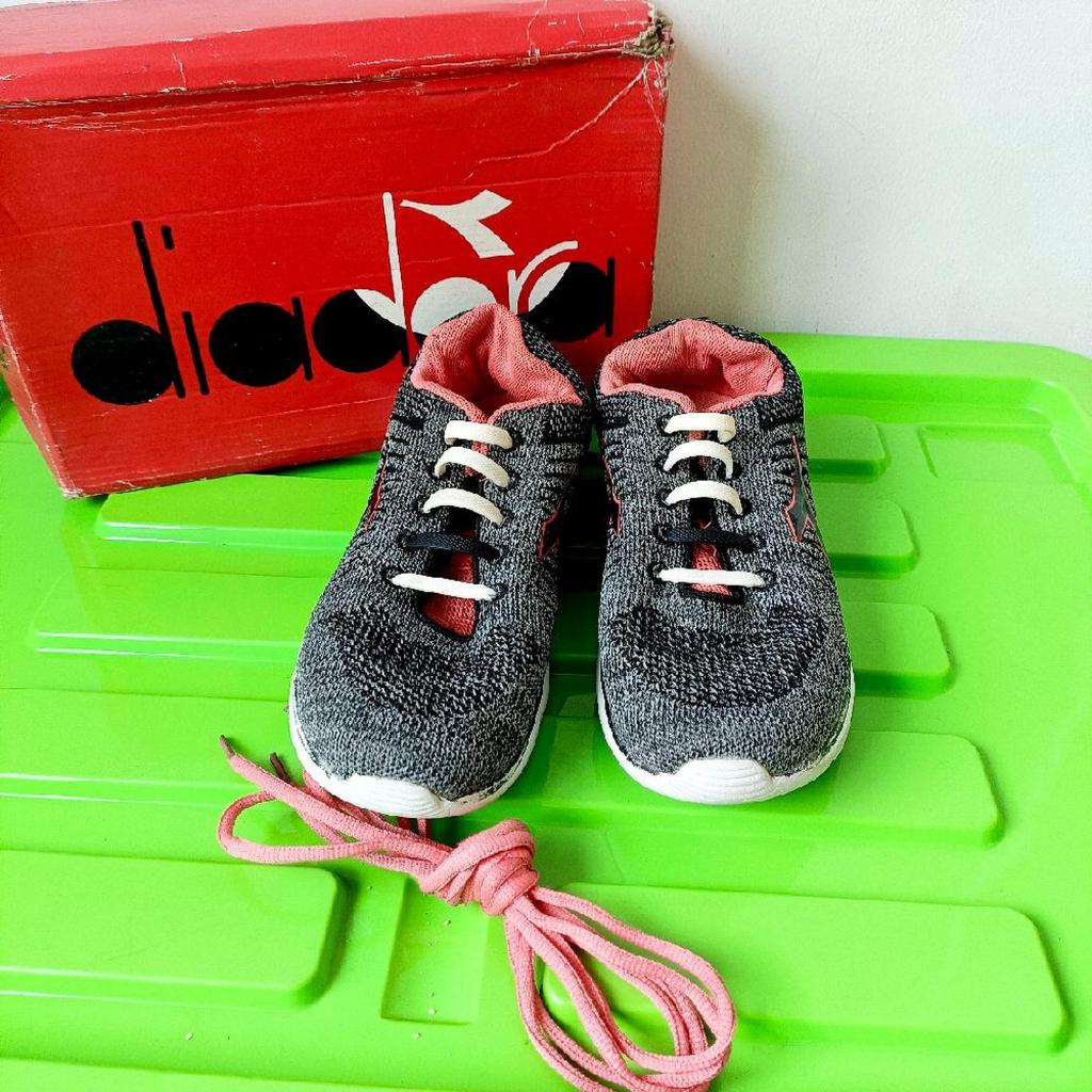 Sepatu kets wanita diadora size 38 second, sepatu olahraga wanita second bekas, sepatu senam wanita 