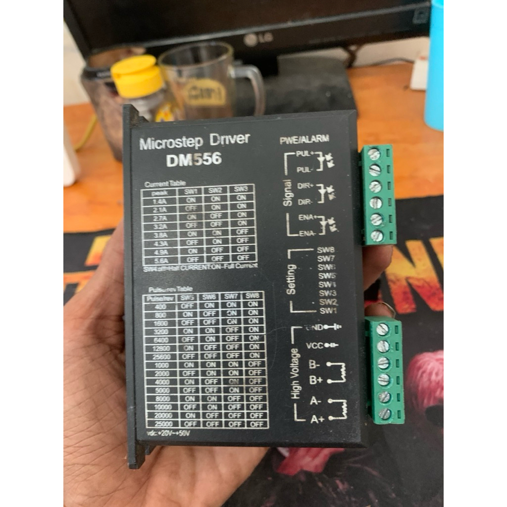 Driver Motor Stepper DM 556 Bekas Like New