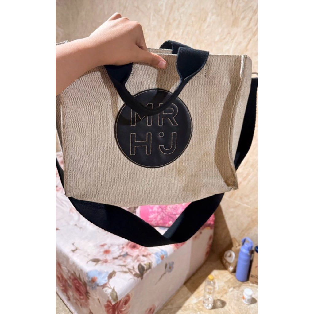 PRELOVED TAS MARHEN J