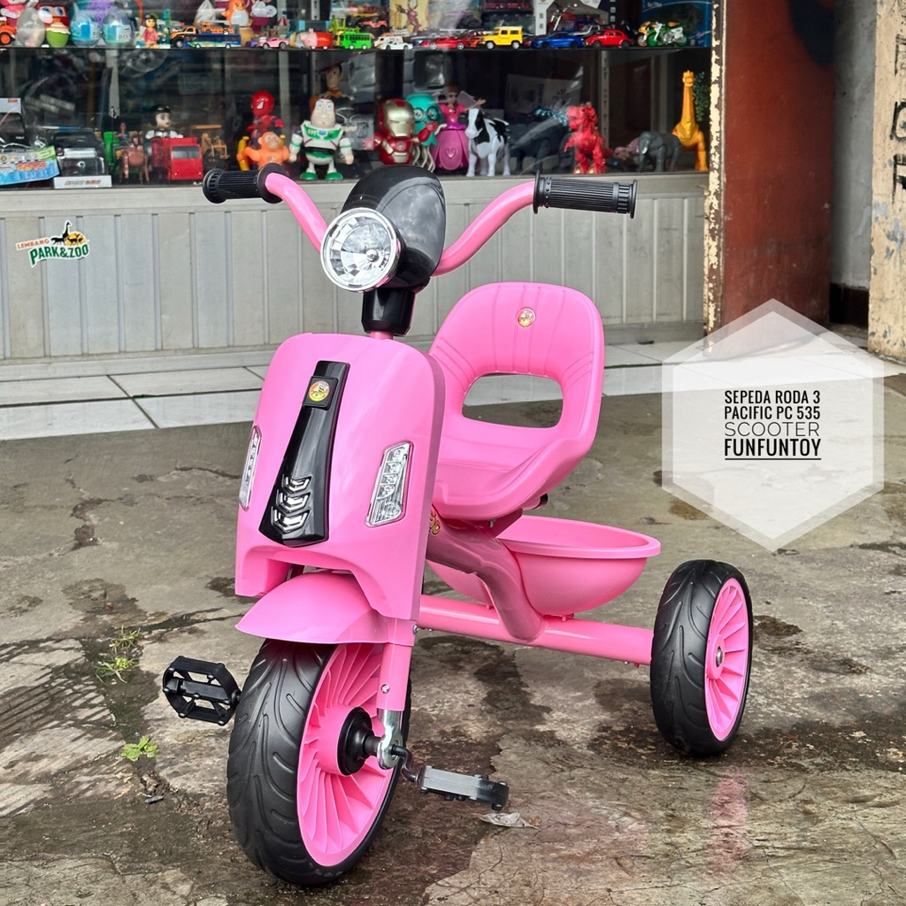 Sepeda Anak Roda 3 - Pacific Tricycle Dilengkapi Musik & Lampu PC-535 Model Vespa