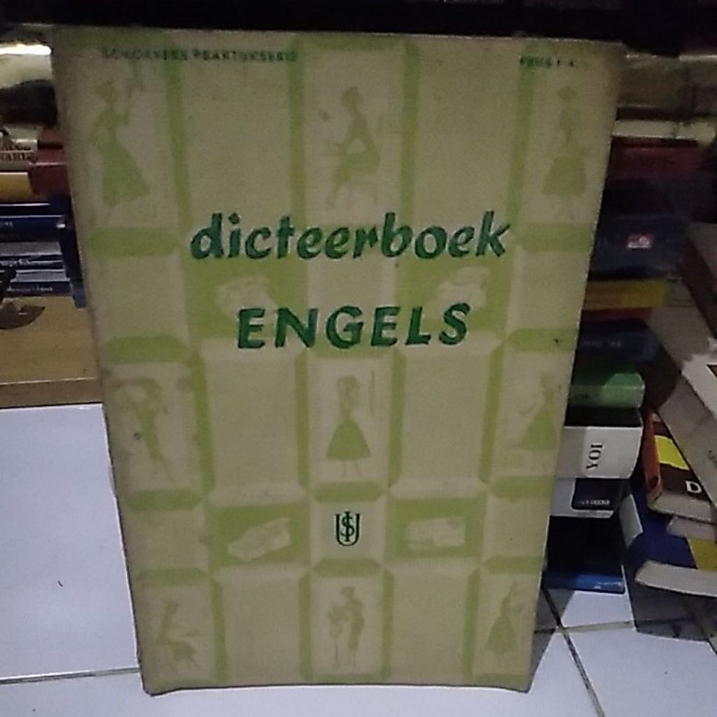BUKU DICTEERBOEK ENGELS