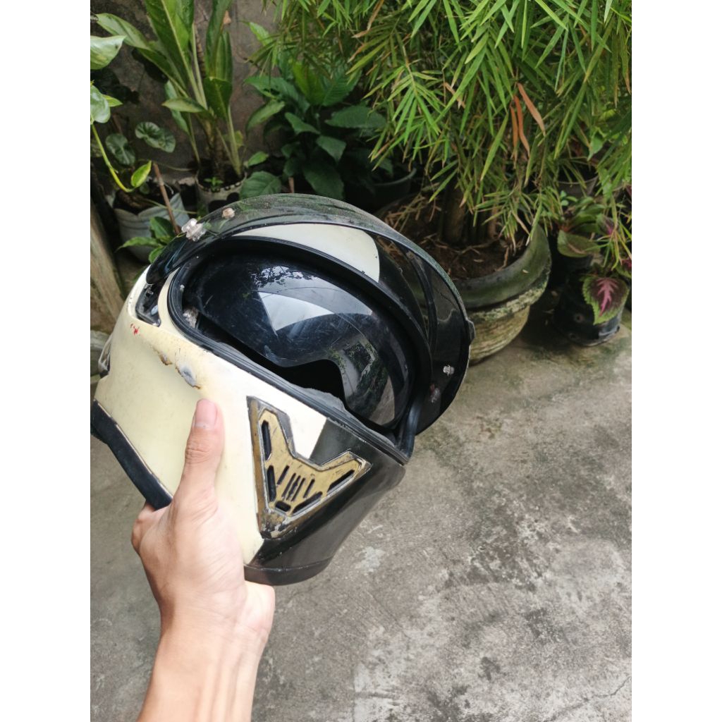 helm full face NJS second bagus